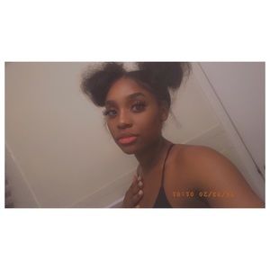Meet your Posher, Sierra